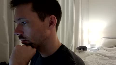 Snapshot of _b_h_c_ chatting on 12.14.25 _b_h_c_ online show from 12.14.25