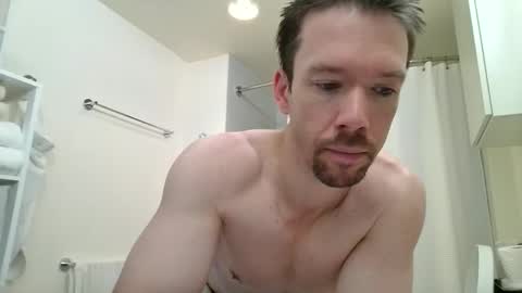 Snapshot of _b_h_c_ chatting on 01.06.26 _b_h_c_ online show from 01.06.26