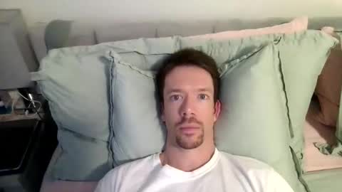 Snapshot of _b_h_c_ chatting on 01.11.26 _b_h_c_ online show from 01.11.26