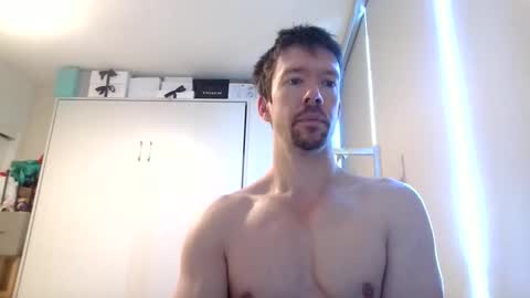 Snapshot of _b_h_c_ chatting on 03.28.26 _b_h_c_ online show from 03.28.26