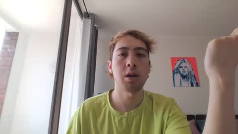 Snapshot of _bbyboy chatting on 11.09.25 bbyboy online show from 11.09.25