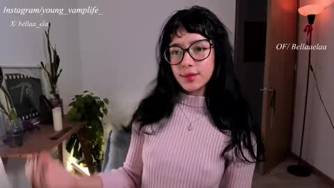 Snapshot of _bellaela chatting on 01.07.26 Ella online show from 01.07.26