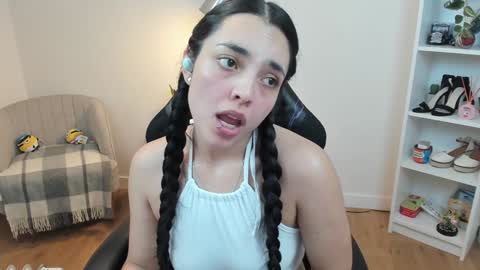 Bella Evans online show from 01.20.25