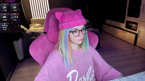 Olivia Subscribe to my Fansly -   online show from 05.25.26