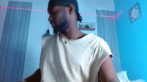 Snapshot of _black_stallion chatting on 12.02.25 Andrew online show from 12.02.25