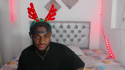 Snapshot of _black_stallion chatting on 12.03.25 Andrew online show from 12.03.25