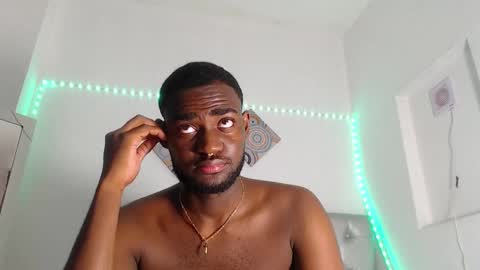 Snapshot of _black_stallion chatting on 01.06.26 Andrew online show from 01.06.26