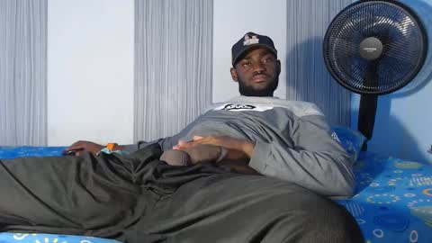 Snapshot of _black_stallion chatting on 02.13.26 Andrew online show from 02.13.26