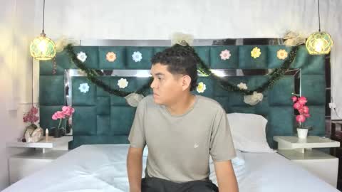 _bonnyandclyde online show from 12.16.25