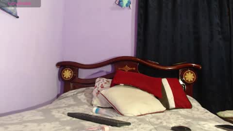 Snapshot of _boombom__ chatting on 10.27.25 _boombom__ online show from 10.27.25