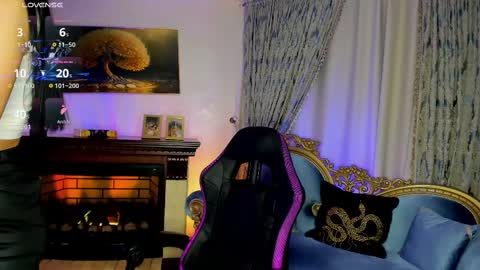 Snapshot of _bounty_69_ chatting on 02.09.25 lovense squirt bigboobs anal online show from 02.09.25