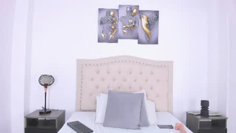 Snapshot of _bustylucianaa_ chatting on 06.14.26 Luciana online show from 06.14.26