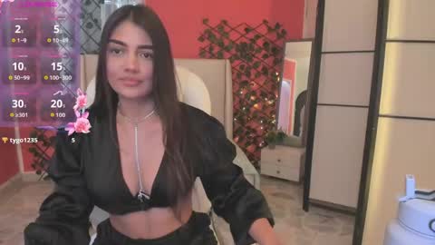 Snapshot of _camilarose chatting on 05.21.26 Camila Rose online show from 05.21.26