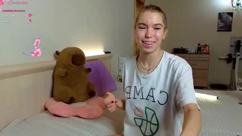 _capybara0_0 online show from 11.30.25