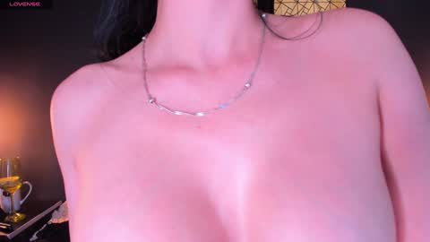 Snapshot of _caro_lyne_ chatting on 02.03.25 Carolina online show from 02.03.25