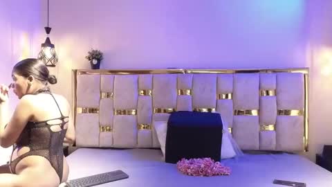 Caroline online show from 03.24.26