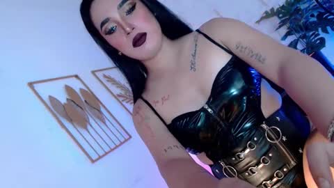 Caroline online show from 10.14.25