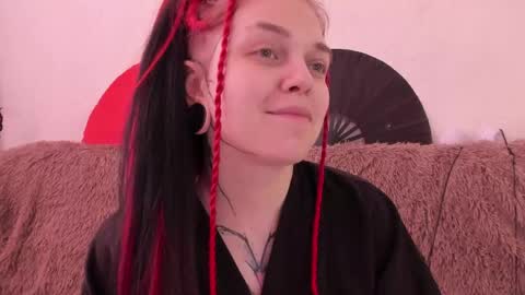 Caroline online show from 05.24.26