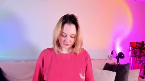 Snapshot of _ccrystaa_ chatting on 04.19.26 Christina Chris online show from 04.19.26