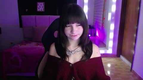 _charlotte_collins_ online show from 11.25.25