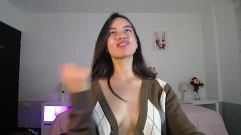 Charlote online show from 01.05.25