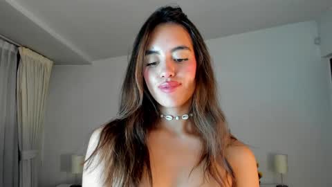 Charlote online show from 02.14.25