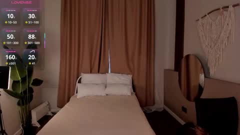 _chillbacca_ online show from 10.29.25