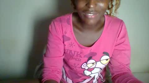 Snapshot of _clara01 chatting on 03.01.25 clara online show from 03.01.25