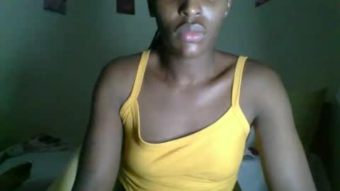 Snapshot of _clara01 chatting on 11.07.25 clara online show from 11.07.25