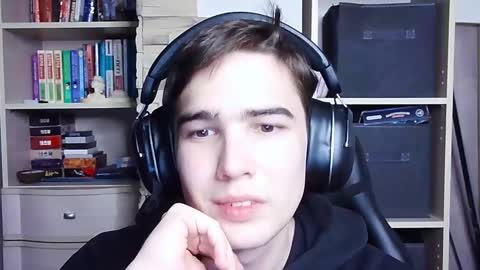 _crise_next_door_ online show from 10.02.25