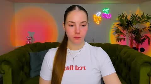 Snapshot of _cuddle_bug_ chatting on 11.14.25 Erika online show from 11.14.25