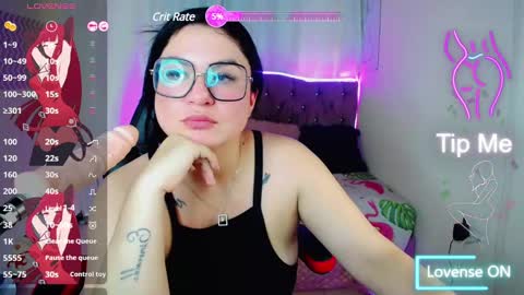 Snapshot of _curvy_mature_ chatting on 01.06.25 _curvy_mature_ online show from 01.06.25