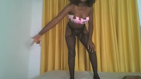 STEPH online show from 09.13.25