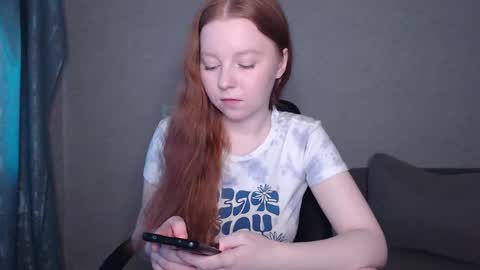 Snapshot of _damnbaby chatting on 12.17.24 _damnbaby online show from 12.17.24