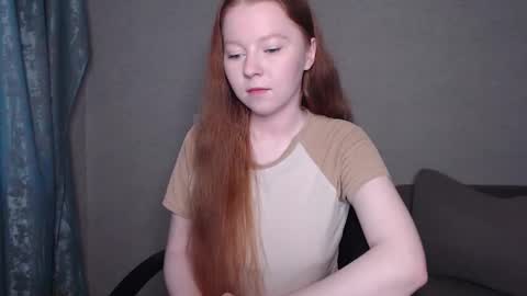 Snapshot of _damnbaby chatting on 01.24.25 _damnbaby online show from 01.24.25