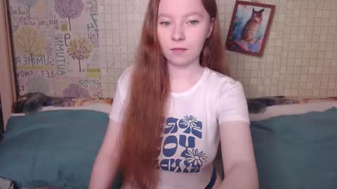 Snapshot of _damnbaby chatting on 10.19.25 _damnbaby online show from 10.19.25