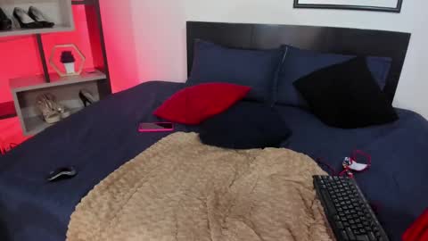 Snapshot of _daniela_hot_1 chatting on 02.04.25 Dani online show from 02.04.25