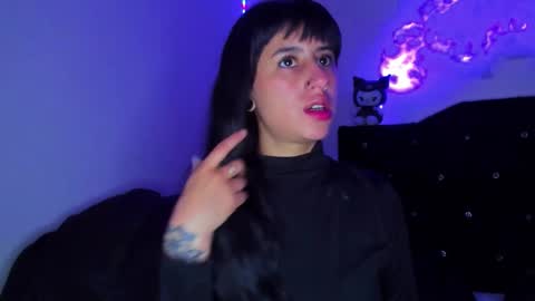 Snapshot of _darkcandy chatting on 02.20.26 MIA online show from 02.20.26