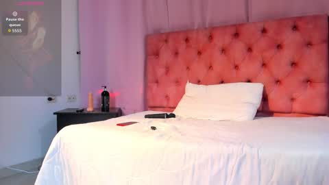 Snapshot of _dasha__ chatting on 03.02.26 Dasha online show from 03.02.26