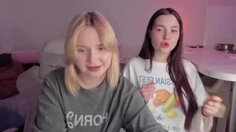 Snapshot of _dewpoint_ chatting on 02.02.26 Ri online show from 02.02.26