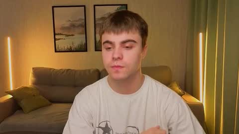 _dream_boys_ online show from 10.28.25