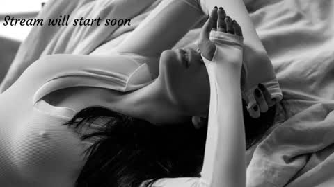 Elli online show from 10.11.25