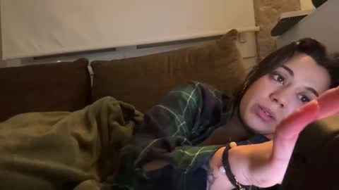 Snapshot of _elena_barra chatting on 02.18.26 elena barra online show from 02.18.26