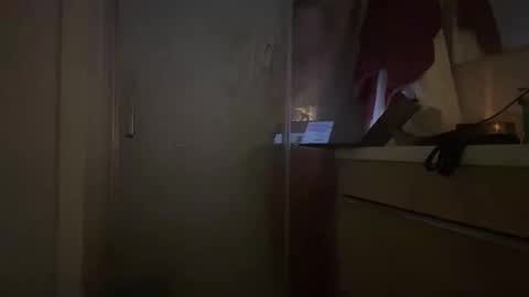 Snapshot of _elena_barra chatting on 03.20.26 elena barra online show from 03.20.26