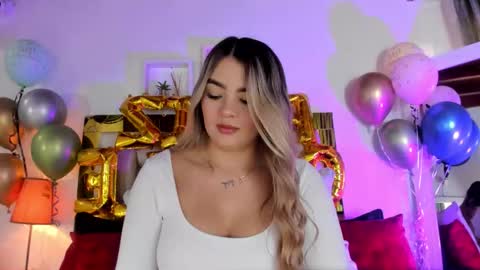 Snapshot of _emily_r chatting on 09.16.25 Isabella online show from 09.16.25