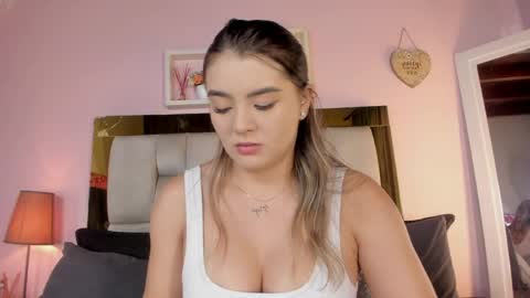 Isabella online show from 05.20.26