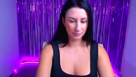 Emma online show from 09.15.25