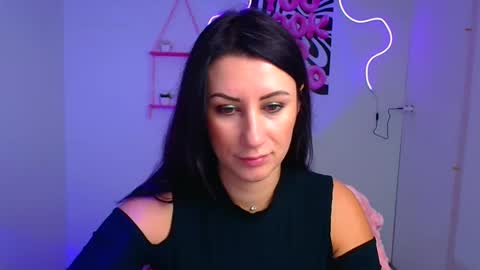 Emma online show from 10.10.25