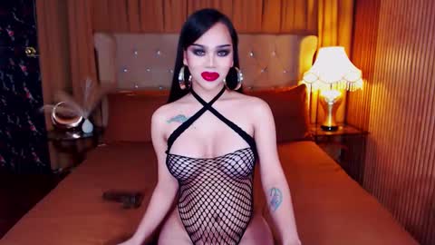 _empressvalerie_ online show from 09.20.25