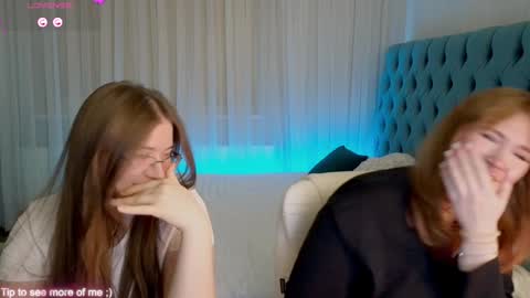 Snapshot of _enni__ chatting on 02.01.25 Sam online show from 02.01.25